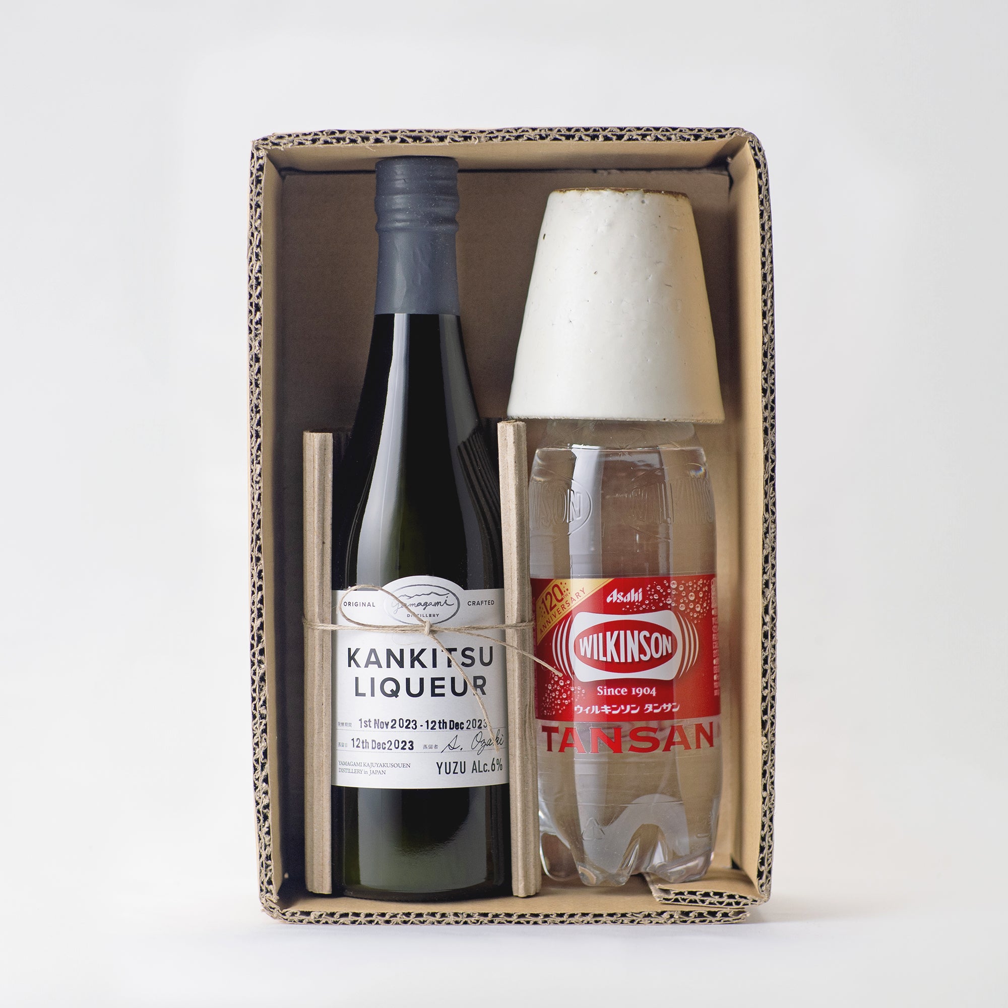 炭酸水と柑橘リキュール柚子6%のギフト – 松山油脂オンラインストア