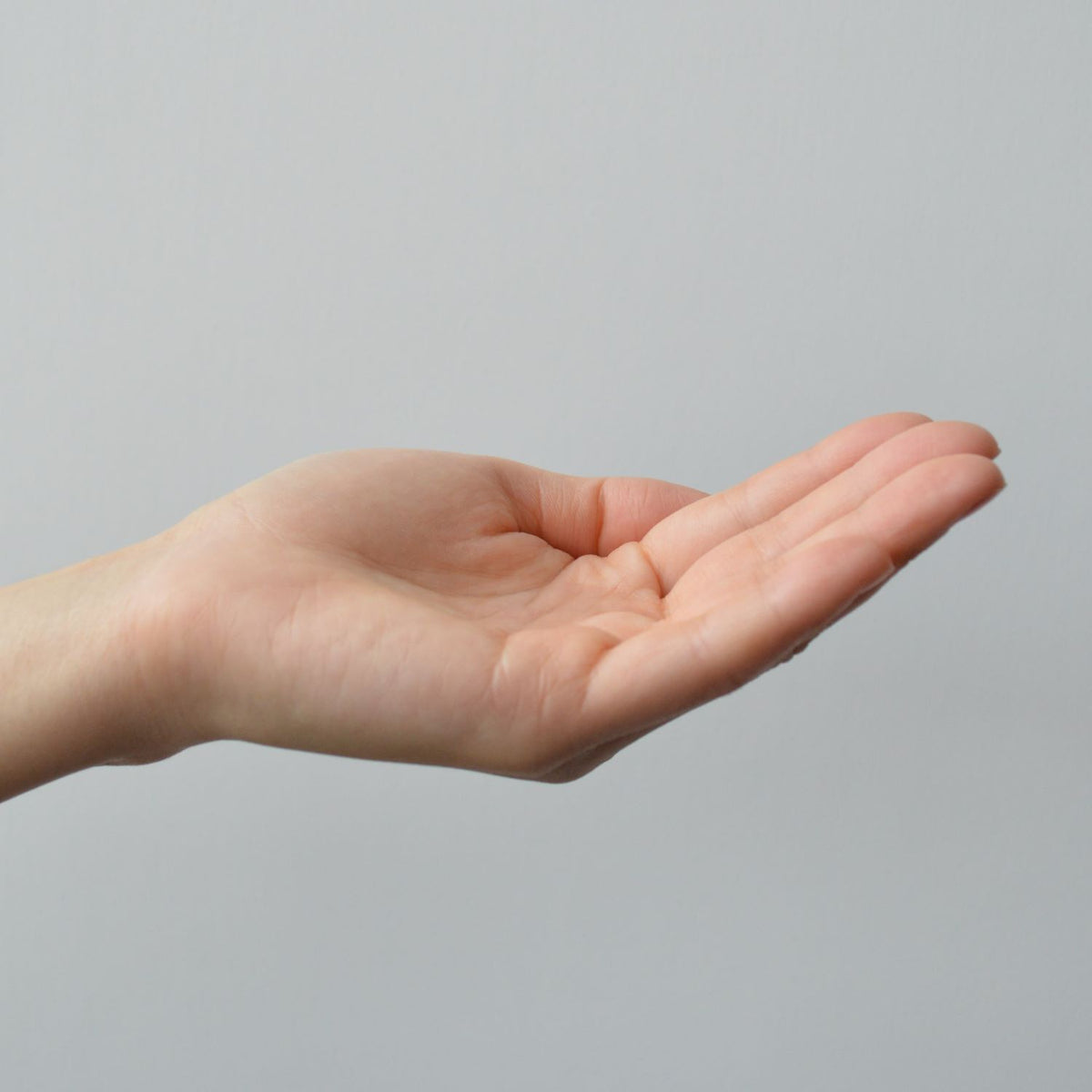 【アメニティ検討用】肌をうるおす保湿スキンケア 保湿浸透水モイストリッチ