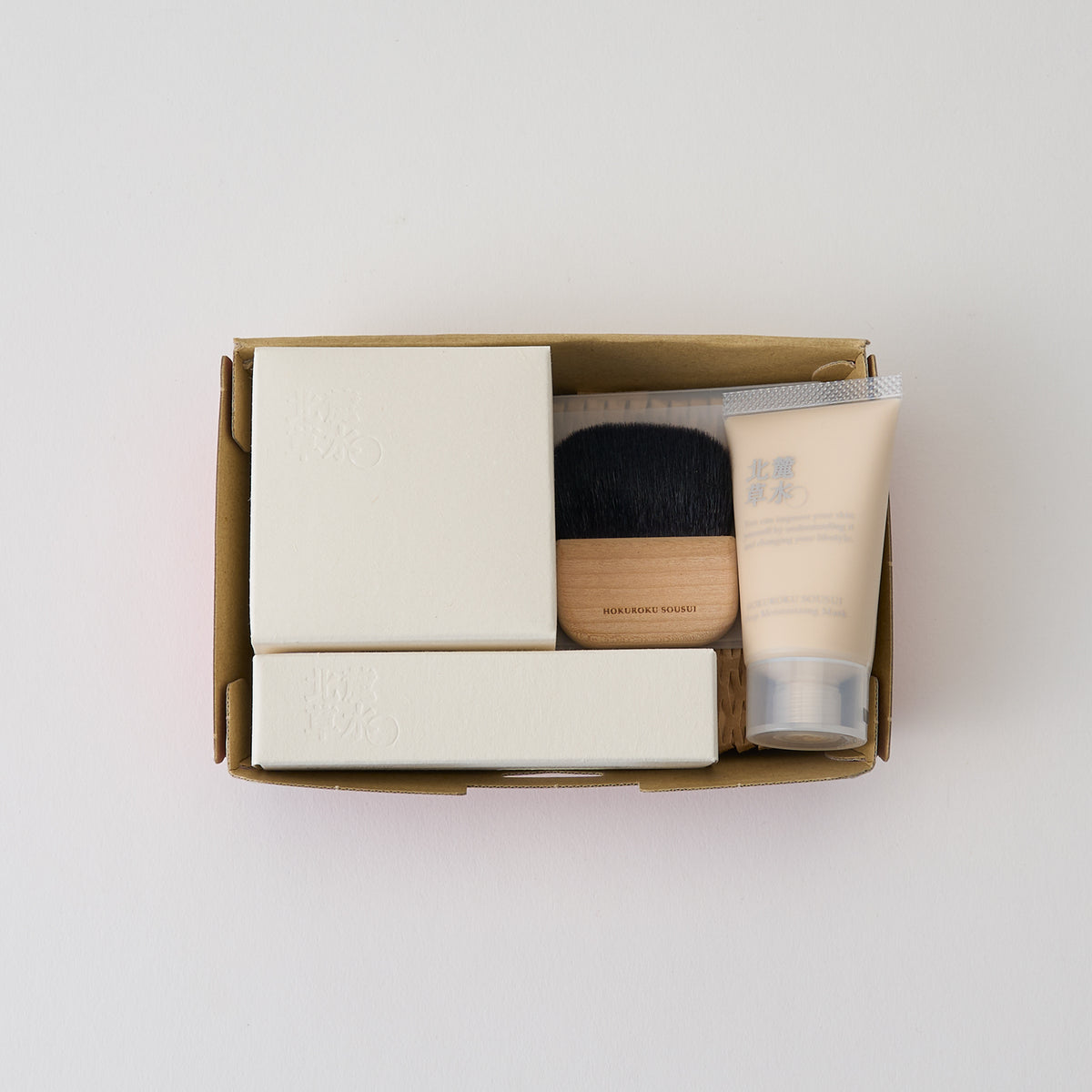 Limited quantity] Glossy Care Set