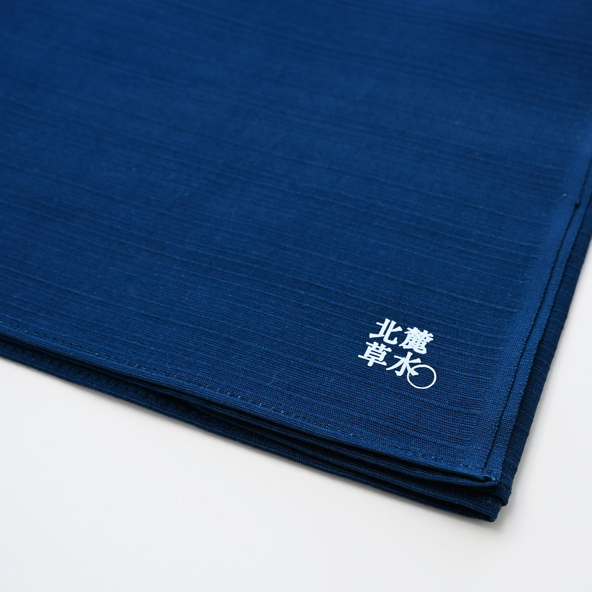 灰汁発酵建て藍染風呂敷