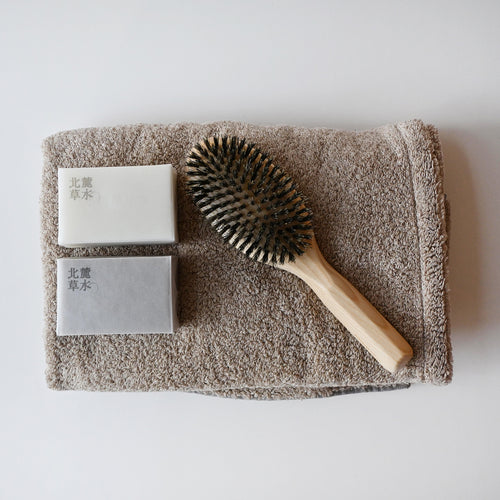 ボディ＆ヘアケアセット2026(タオルとヘアブラシ)<br/>※1/5以降出荷<br/>[通常価格10,610円]