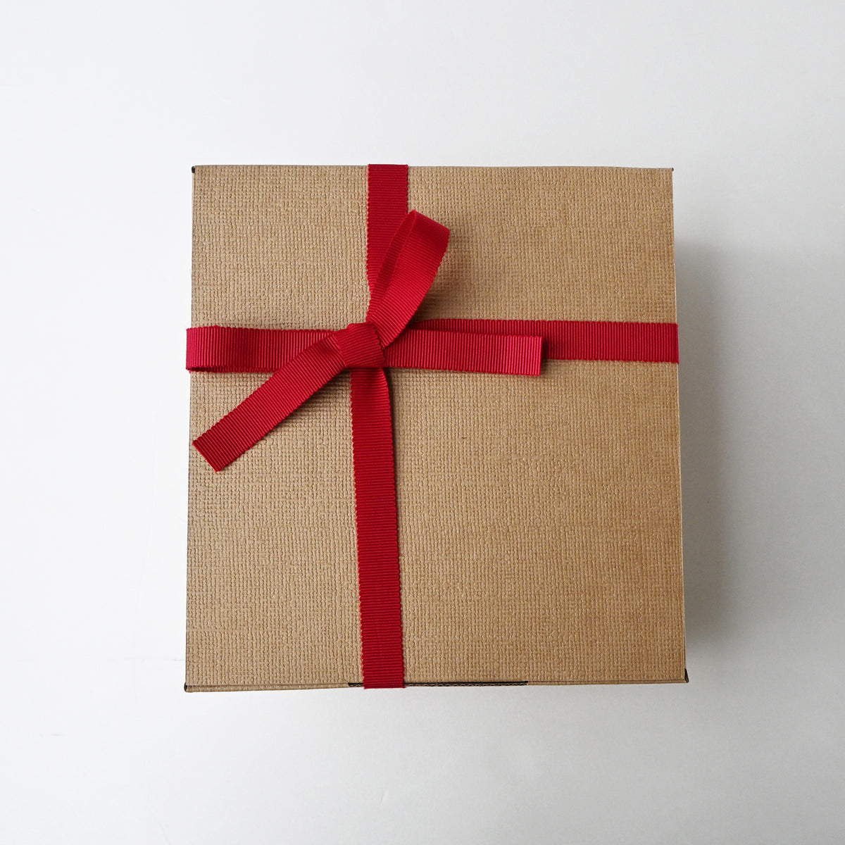 gifts of Scalp cleanser and Moist hair oil