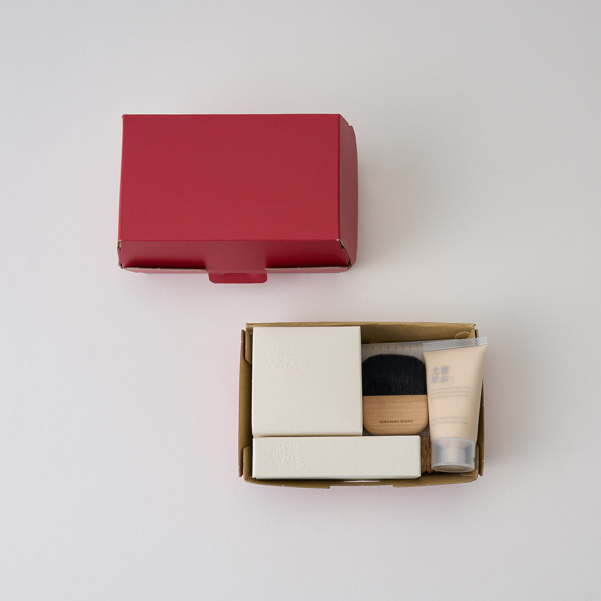 Limited quantity] Glossy Care Set